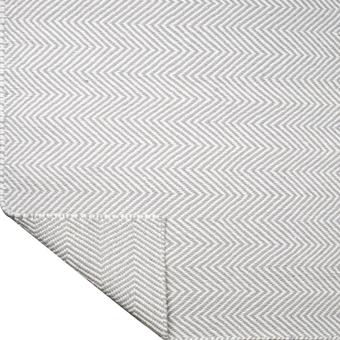 GREY IVORY CHEVRON DHURRIE
