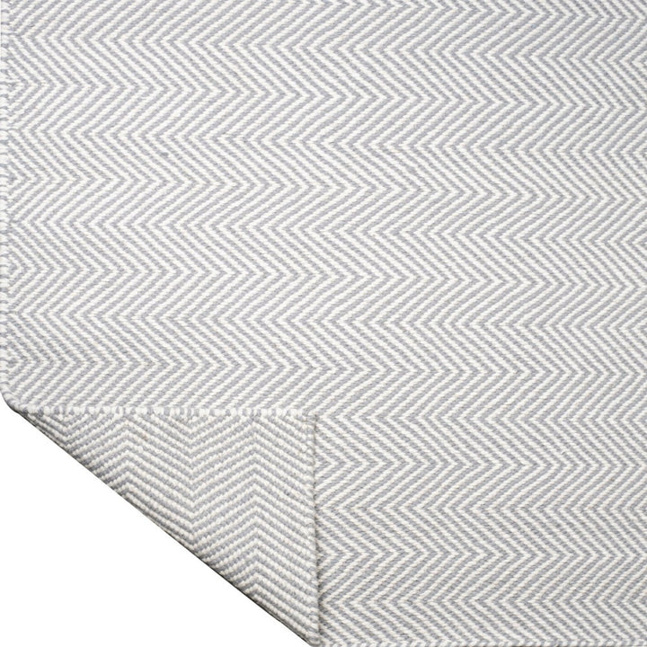 GREY IVORY CHEVRON DHURRIE