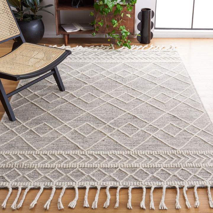 IVORY AND BLACK KILIM DHURRIE CUSTOM MADE