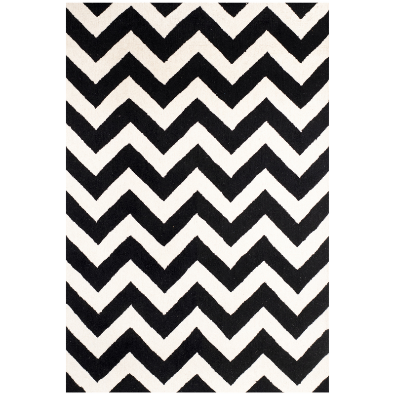 BLACK IVORY CHEVRON MODERN CARPET