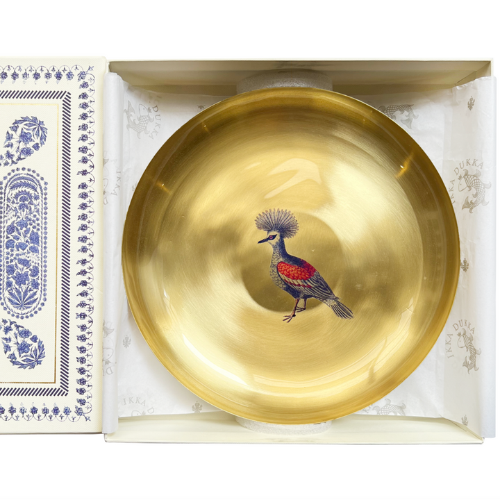 The Great Crowned Pigeon Platter