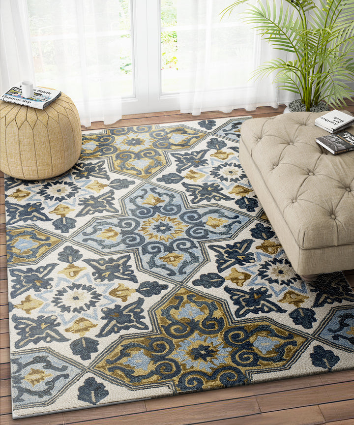 MULTICOLOR SUZANI CARPET