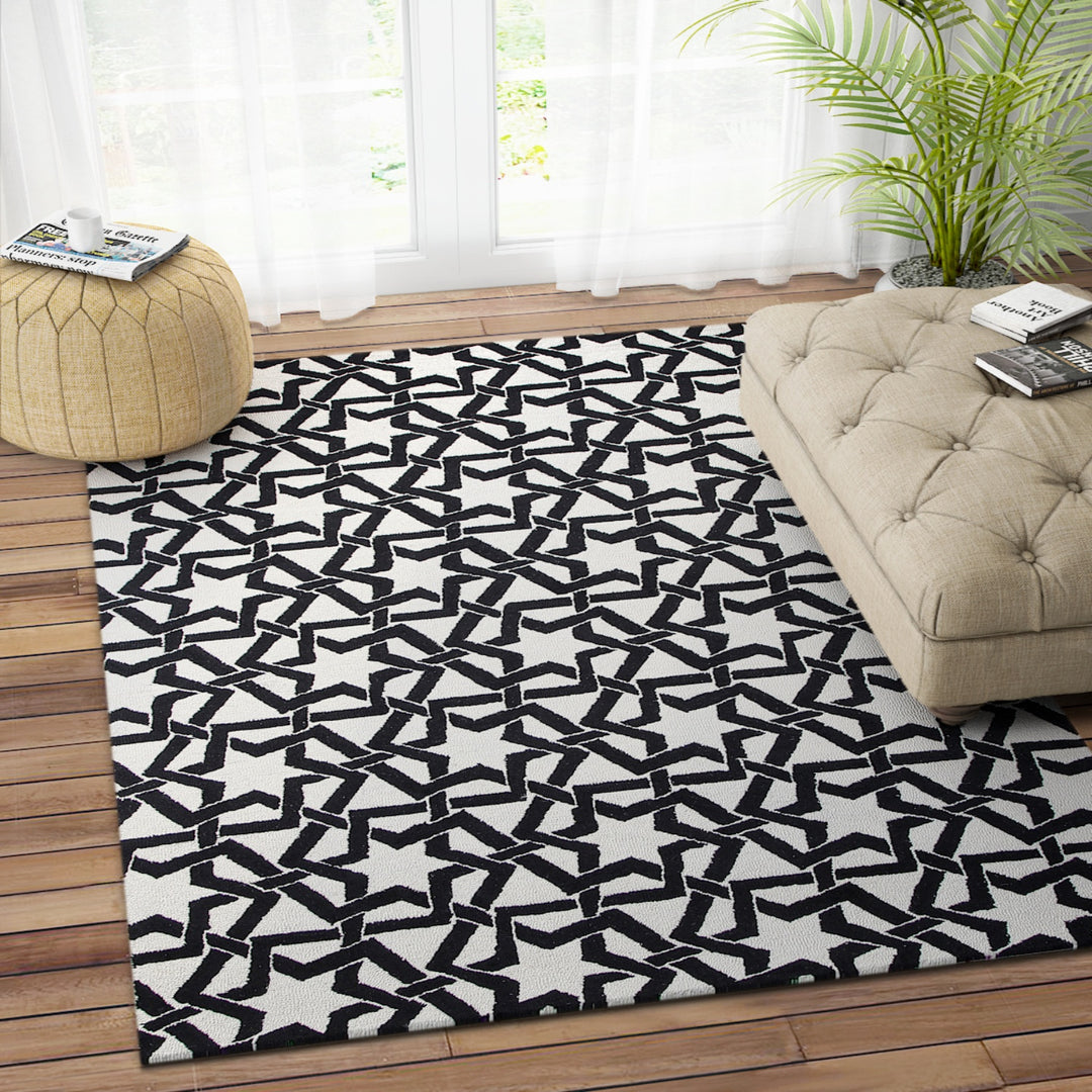 BLACK AND WHITE DIP DYED CARPET