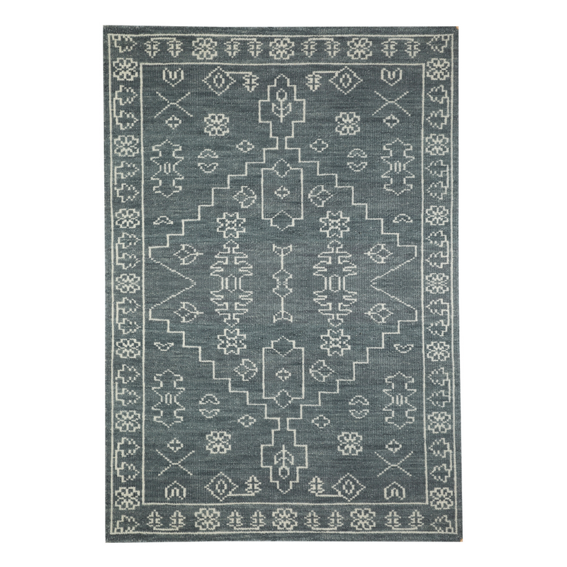 GREY TRADITIONAL CARPET