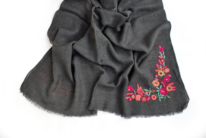 Floral Dream - Charcoal