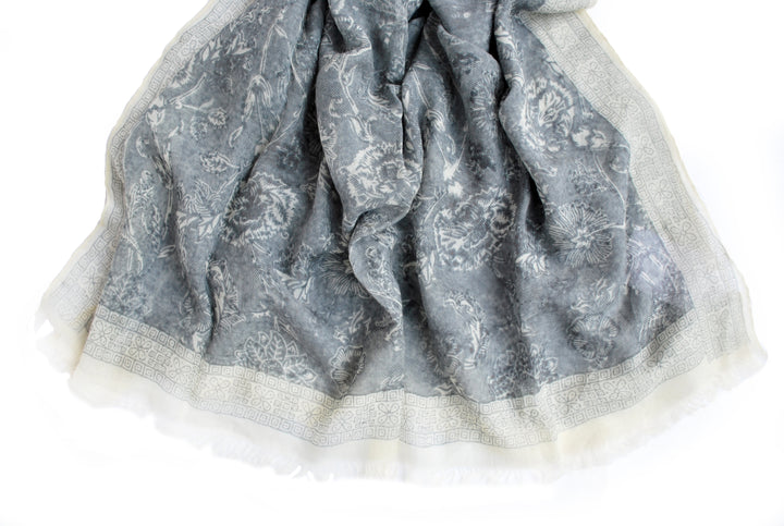Floraison - Smoke Grey