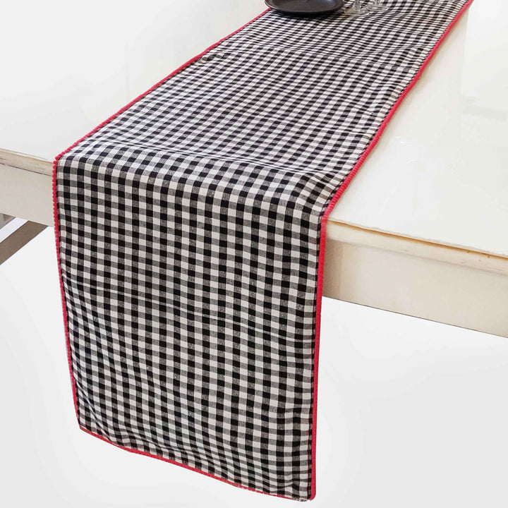 Penelope Table Runner