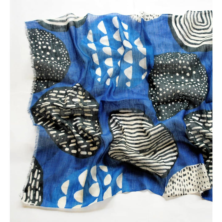 Lineya Linen Scarves