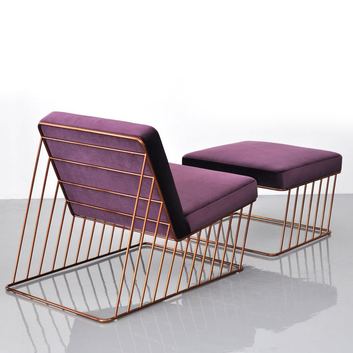 Wired Italic Lounge Chair