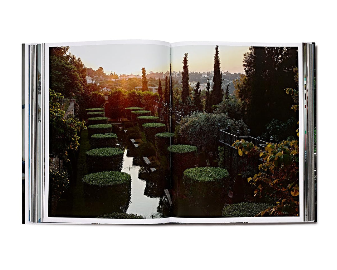 Haute Bohemians: Greece: Interiors, Architecture, and Landscapes Book