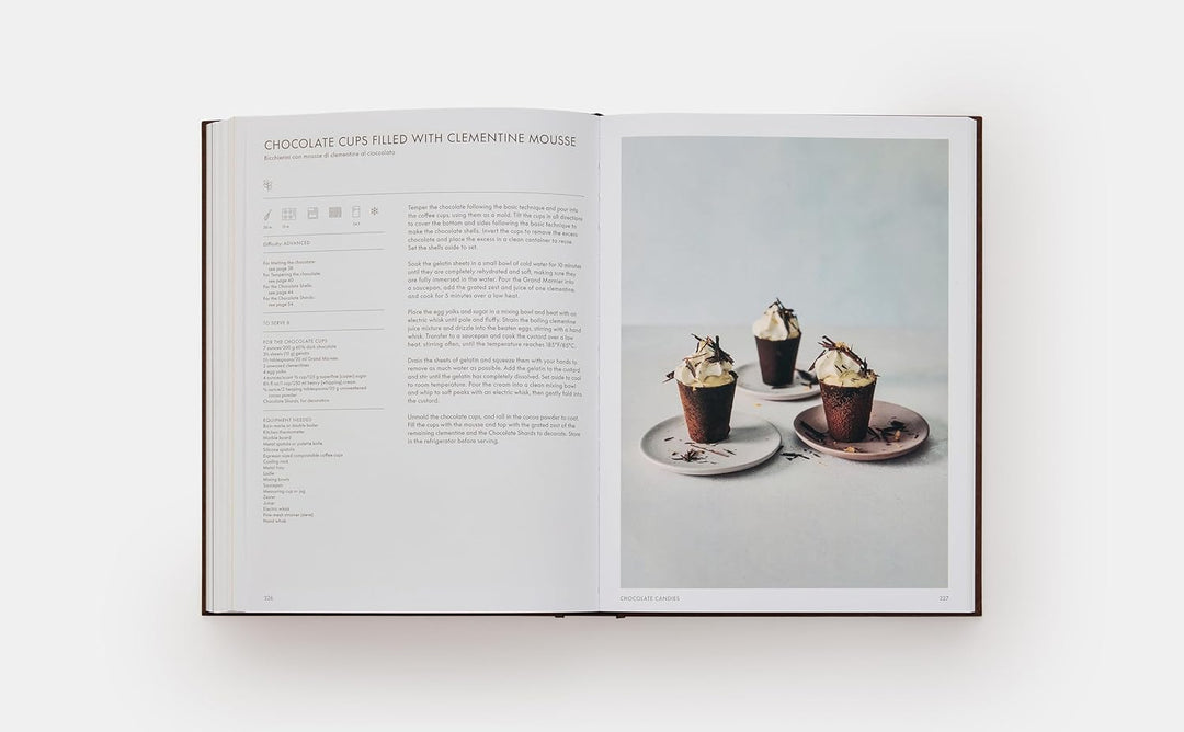 The Chocolate Spoon: Italian Sweets from the Silver Spoon Book