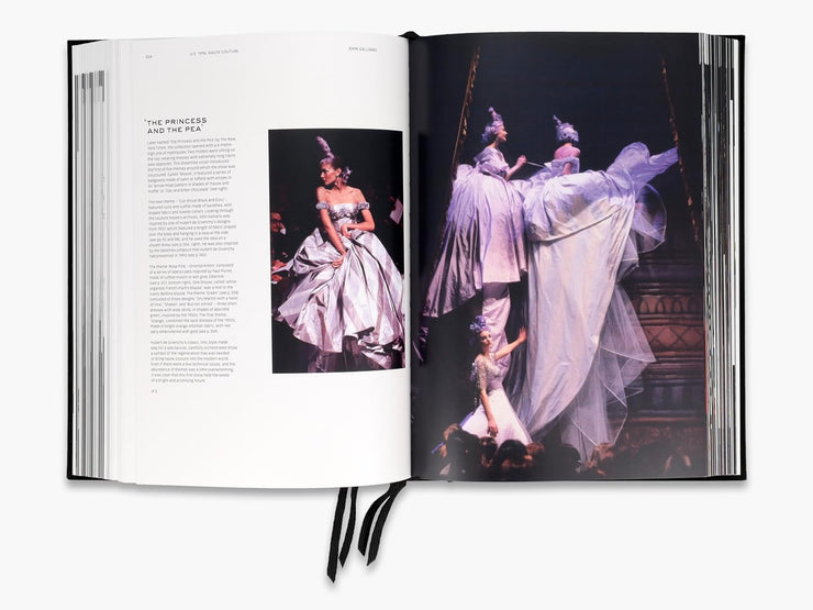 Givenchy Catwalk: The Complete Collections Book
