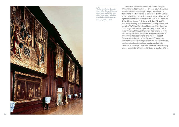 THE RAPHAEL COURT /ANGLAIS Book