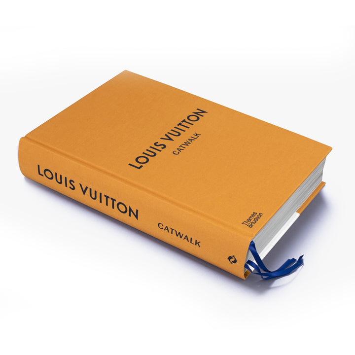 Louis Vuitton Catwalk: The Complete Fashion Collections Book