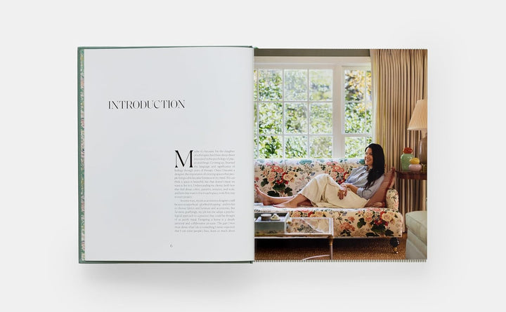 A Welcome Home: Inviting Interiors Book