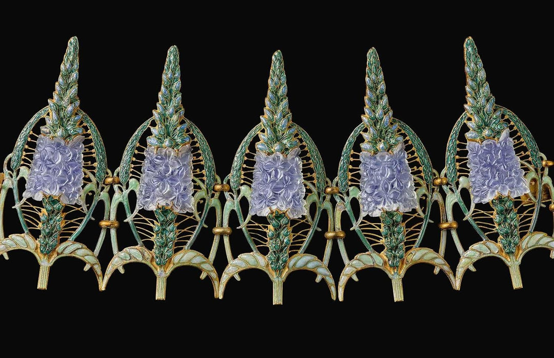 Divine Jewels: The Pursuit of Eternal Beauty Book