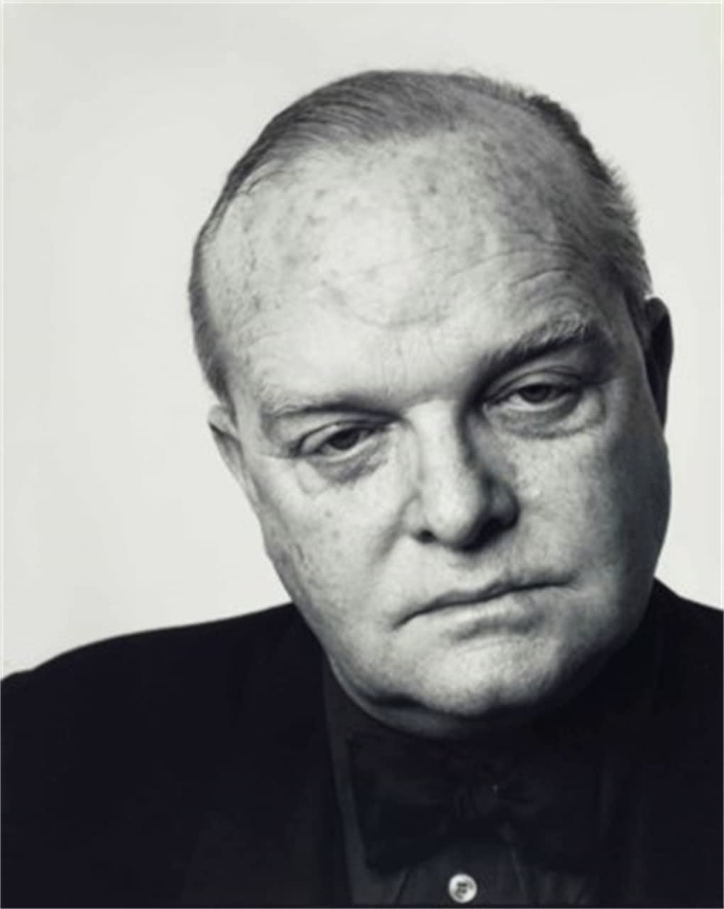 Richard Avedon: Relationships: A Milanese Artist at the Court of the Tsars Book