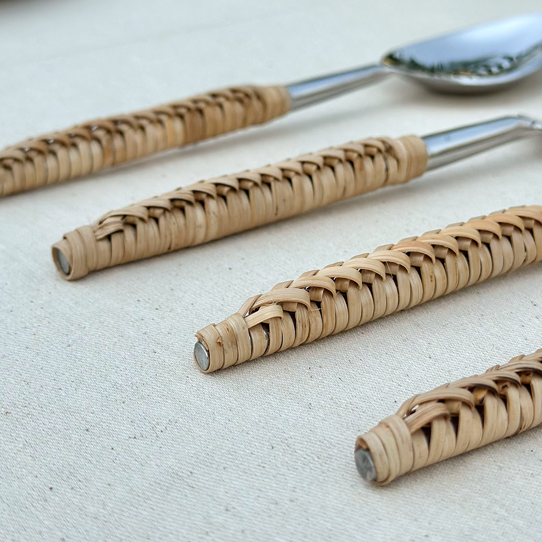 Garden Escapes Dessert Fork Set