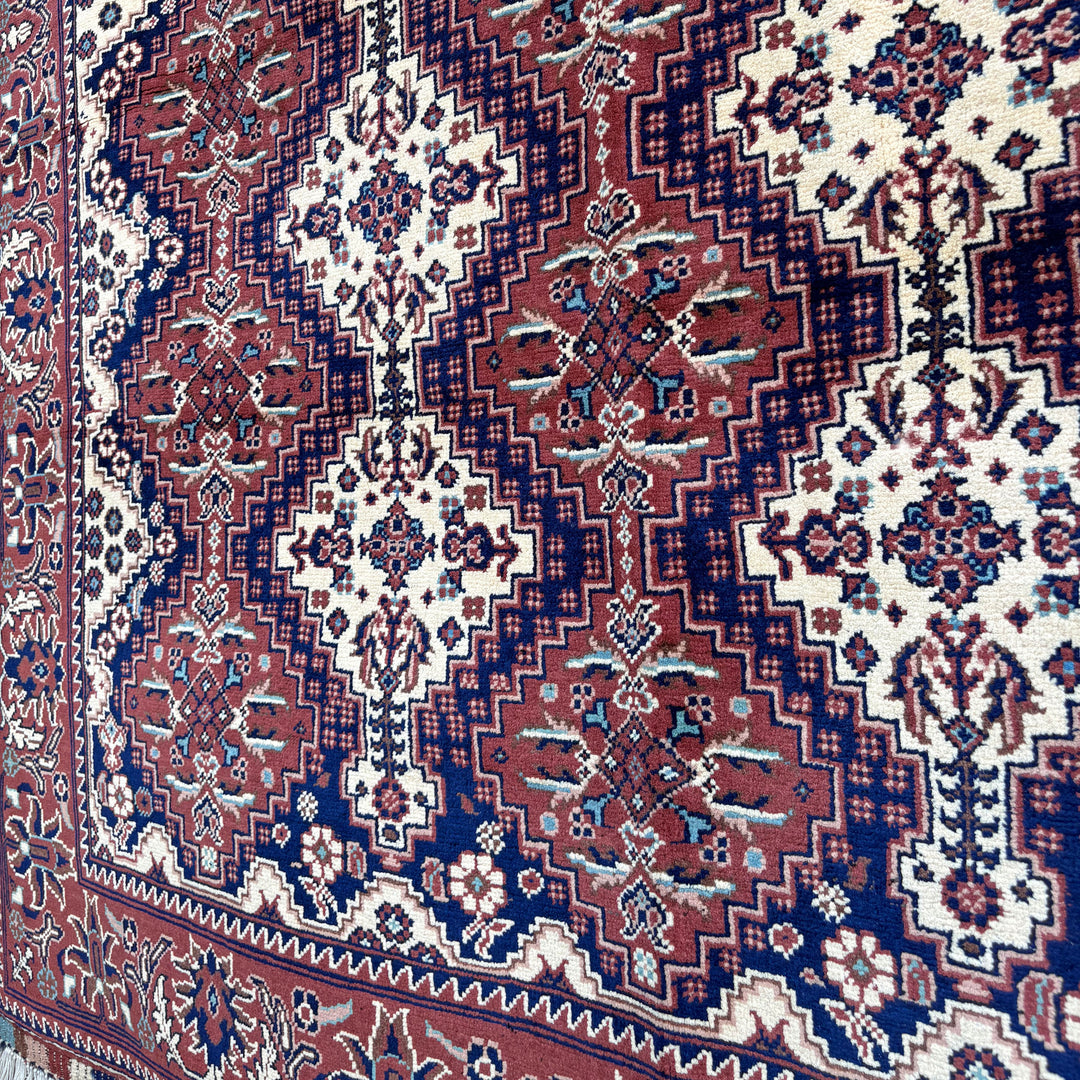 Neeli Yusufi, one-of-a-kind Afghan rug — additional view