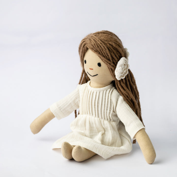 SKYLAR - The Doll with brown yarn