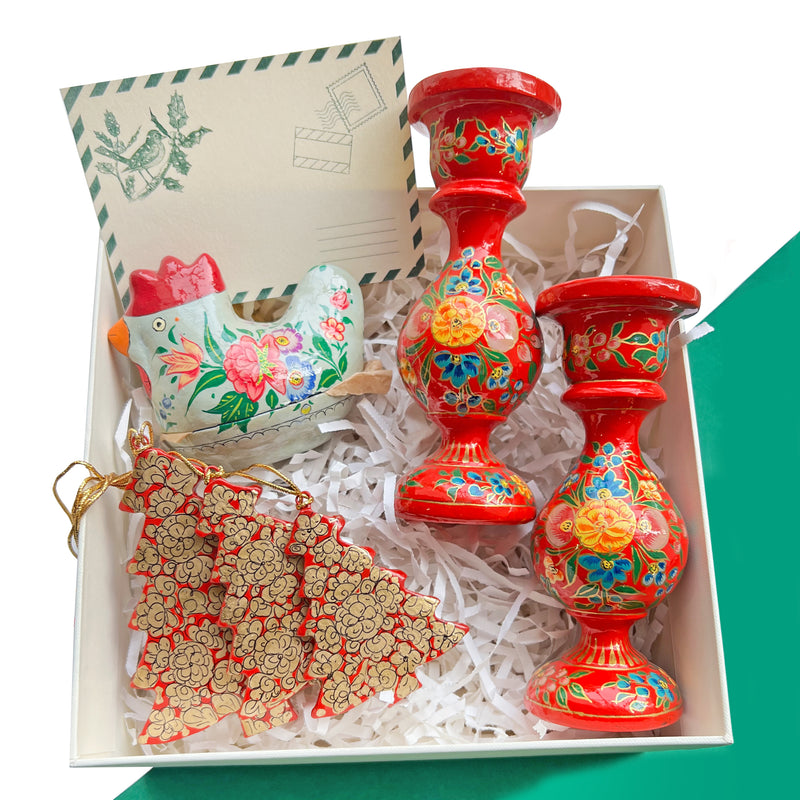 The Classic Holiday Box