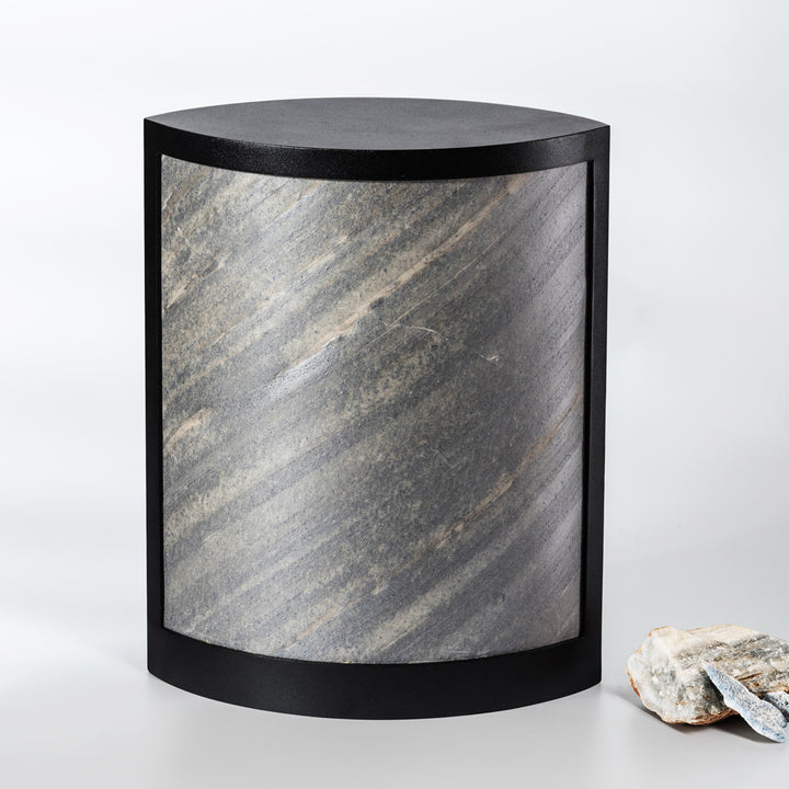 Iris Table Lamp