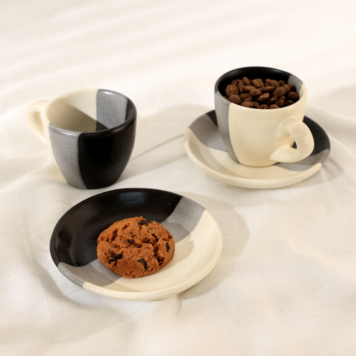 Yin Yang - Espresso Cup & Saucer