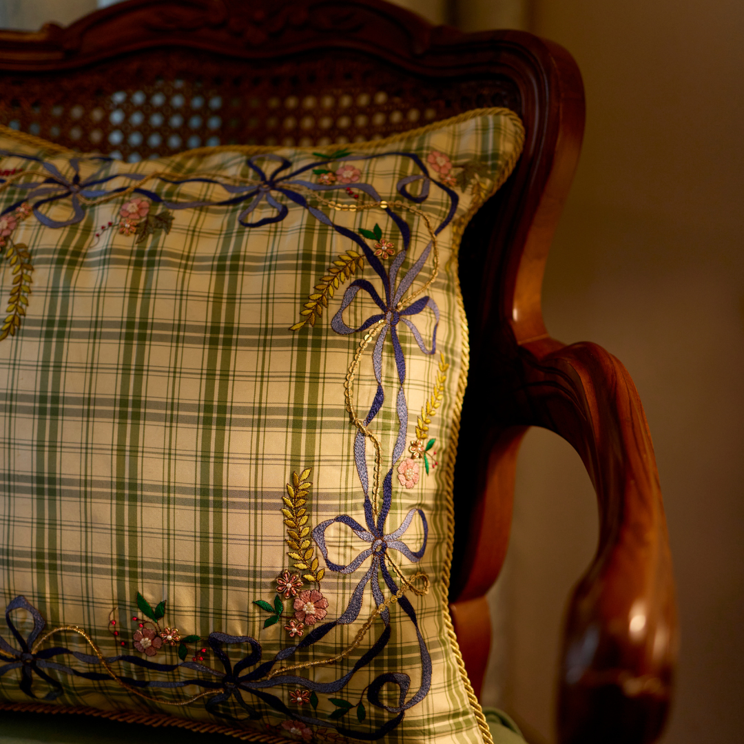 BLOOM - Cushion Cover