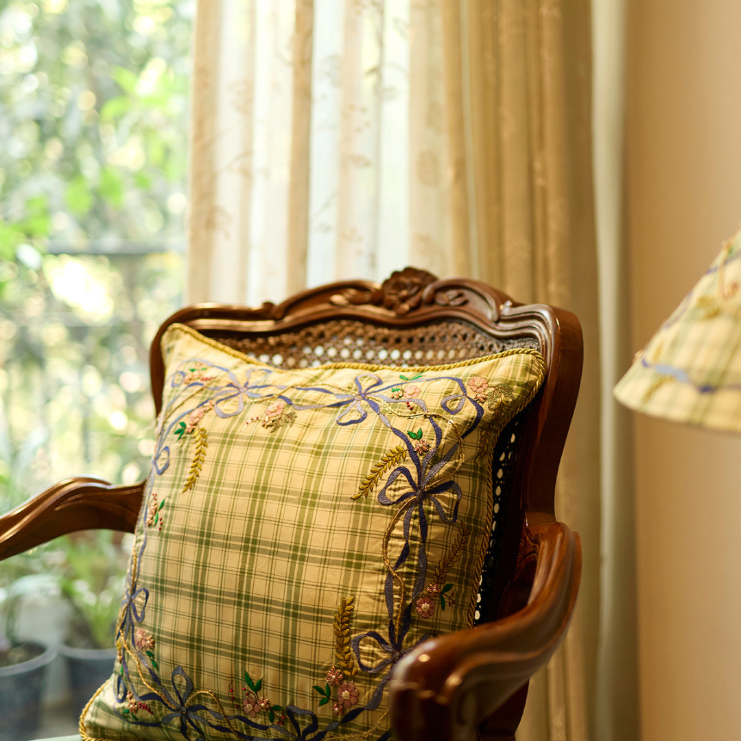 BLOOM - Cushion Cover