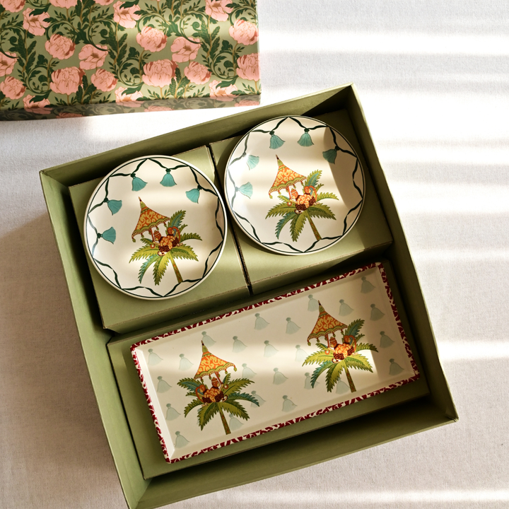 VANA FIRDAUS.4 BOX