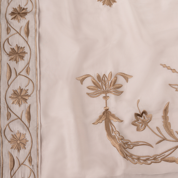 Ishtar - Curtain
