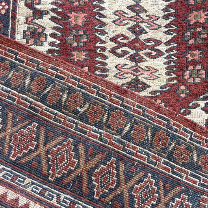 Rehguzar Kalainav, one-of-a-kind Afghan rug — detail