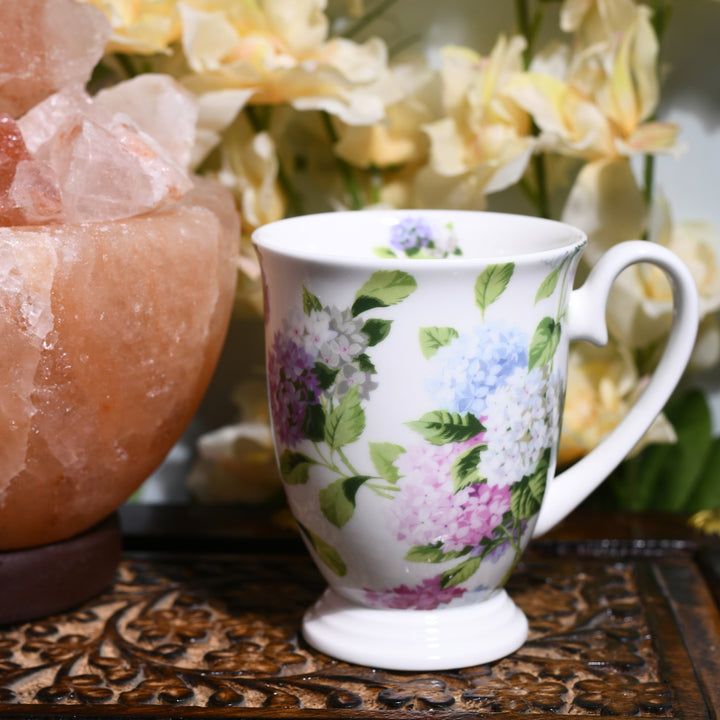 HYACINTH CREAM MUGS