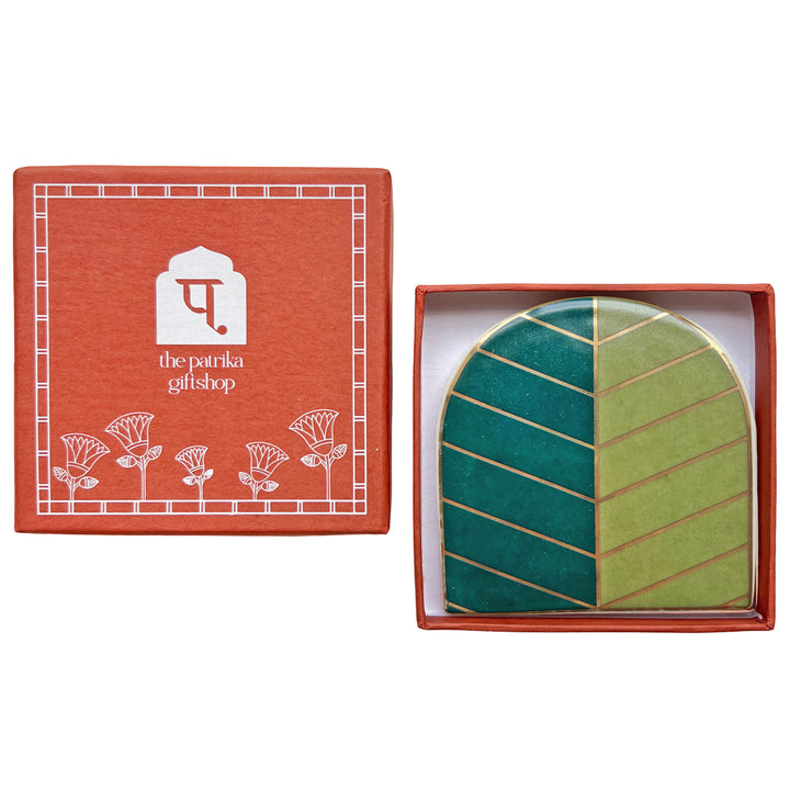 THE GREEN EGYPTIAN PALM LEAF COASTER