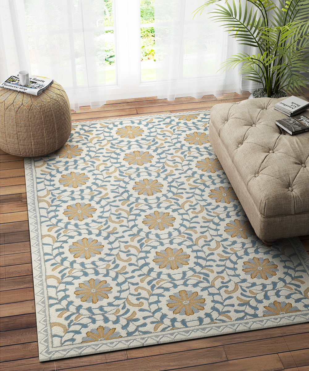 BLUE IVORY SUZANI CARPET