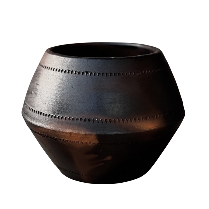 Taperred Terra Ash Planter