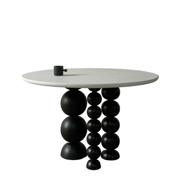 Ball Pack Round Dining Table