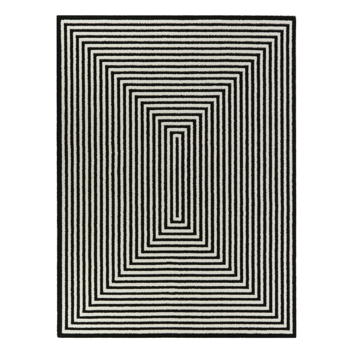 BLACK AND IVORY GEOMETRIC CARPET