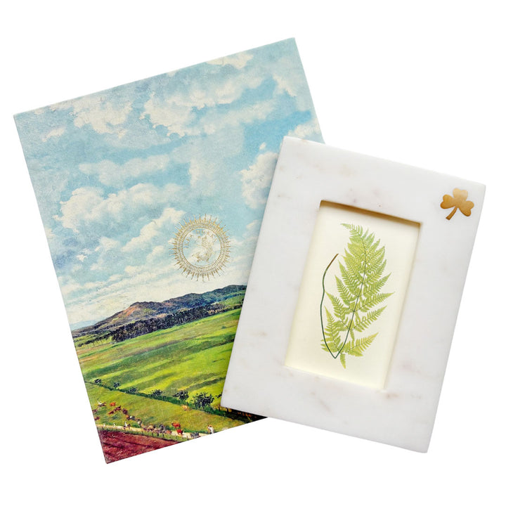 Cloverleaf Marble Frame