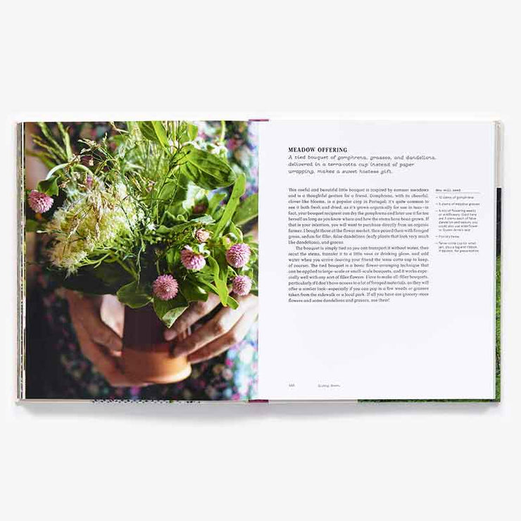 Field, Flower, Vase: Arranging and Crafting with Seasonal and Wild Blooms Book