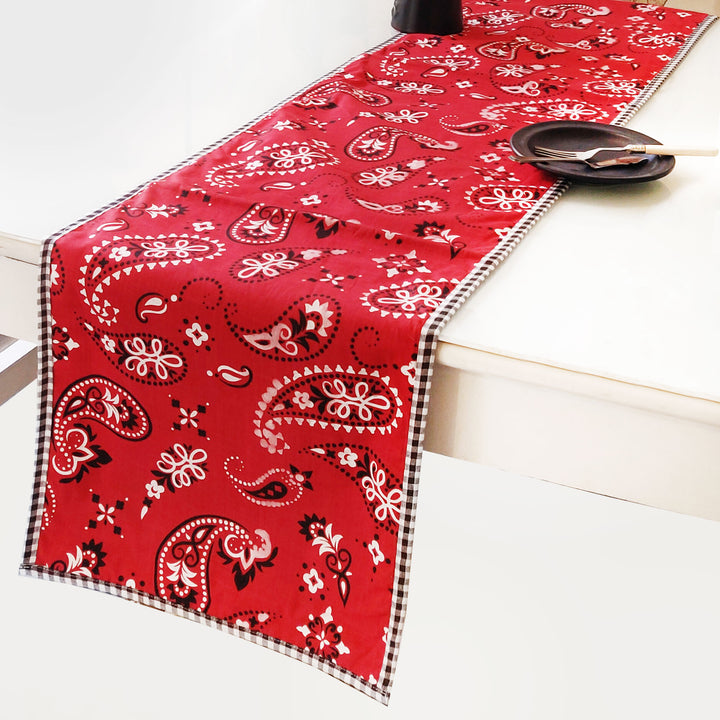 Valentina Table Runner