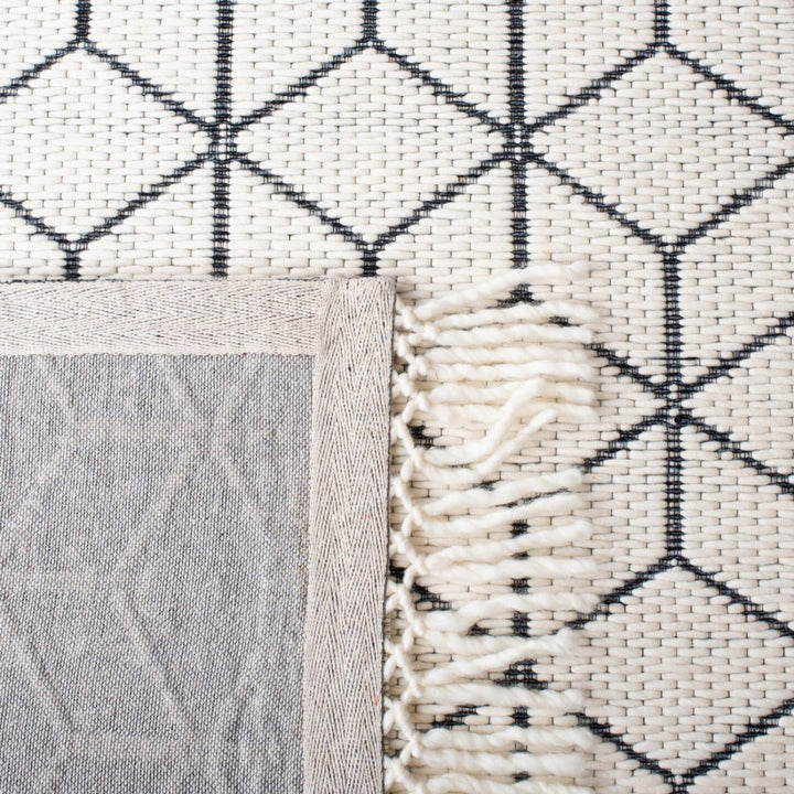 IVORY AND BLACK KILIM HAND WOVEN DHURRIE