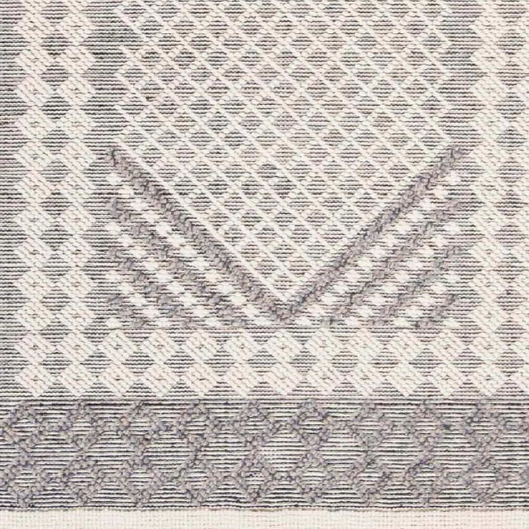 IVORY AND CHARCOAL KILIM HAND WOVEN DHURRIE