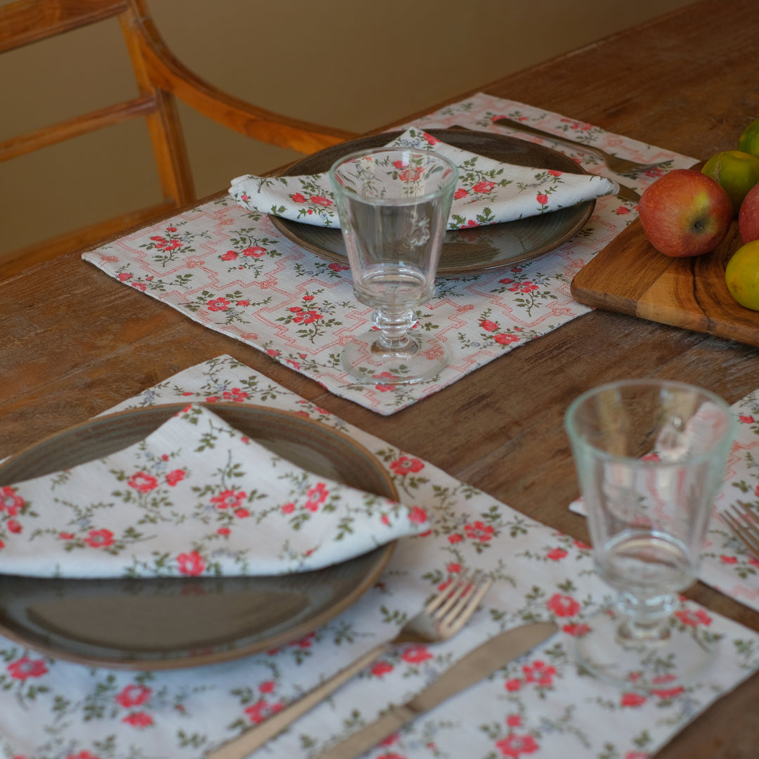 Leana coral table mats