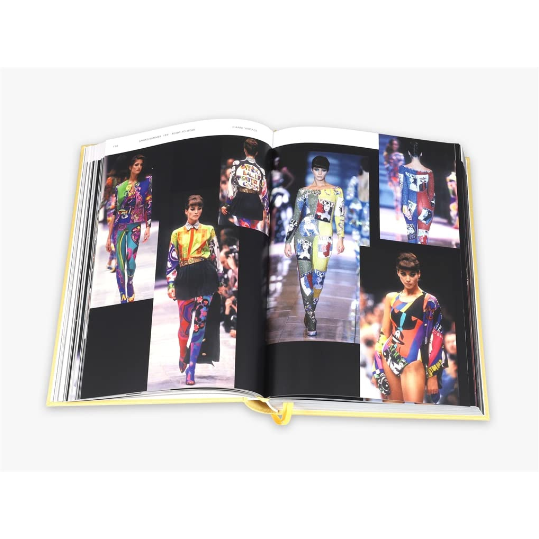 Versace Catwalk: The Complete Collections (Catwalk) Book