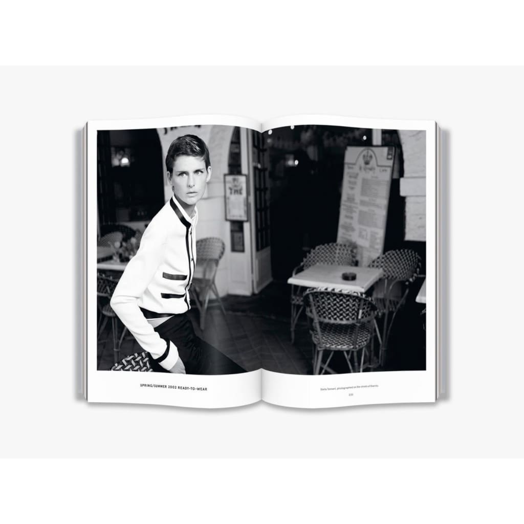 CHANEL: THE KARL LAGERFELD CAMPAIGNS