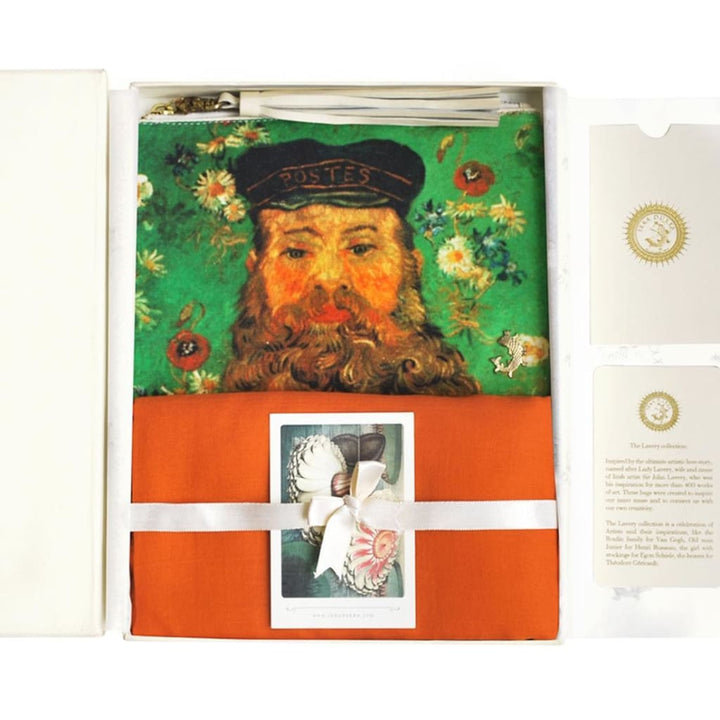 CLUTCH AND SCARF GIFT SET