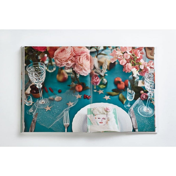 SECOND BLOOM: CATHY GRAHAMS ART OF THE TABLE