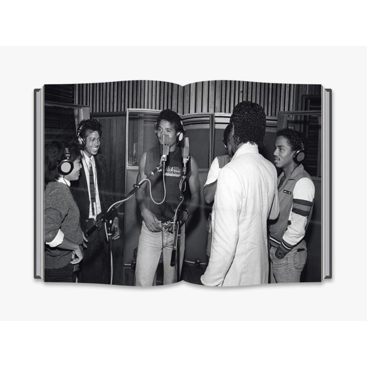 THE JACKSONS