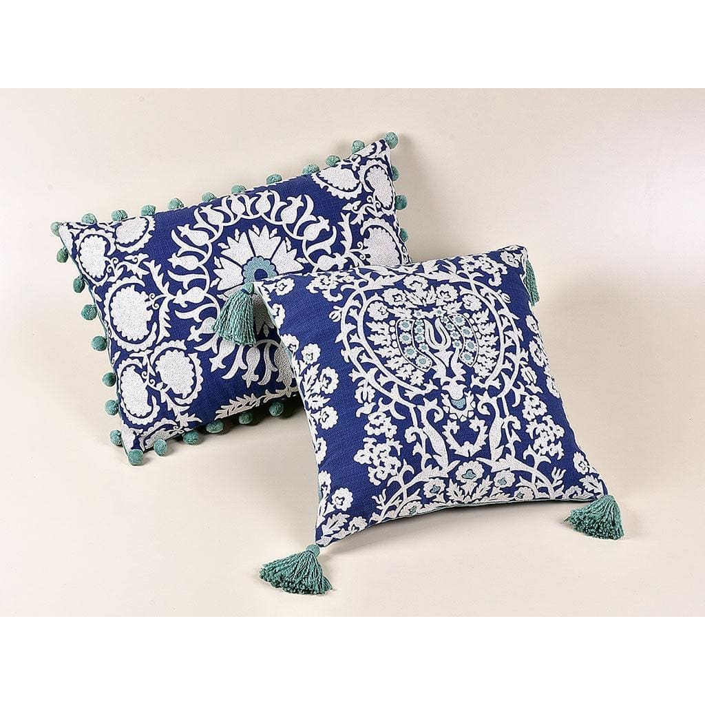 URA CUSHION COVER